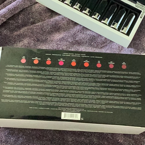 Marc Jacobs Beauty Kiss Pop Lacquer Collector’s Edition - Picture 5 of 7